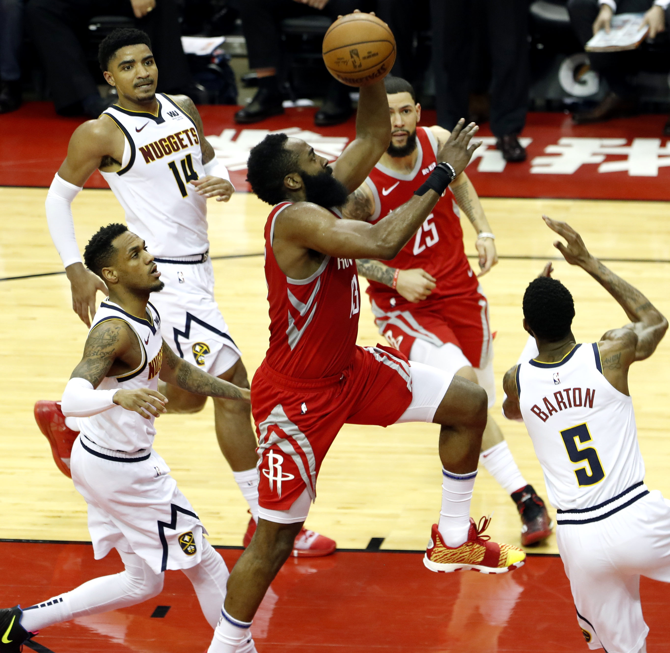 壹号国际 -转折点！莱比锡外线爆发，NBA常规赛今夜攻防权衡，引发热议，医务组通报恢复 